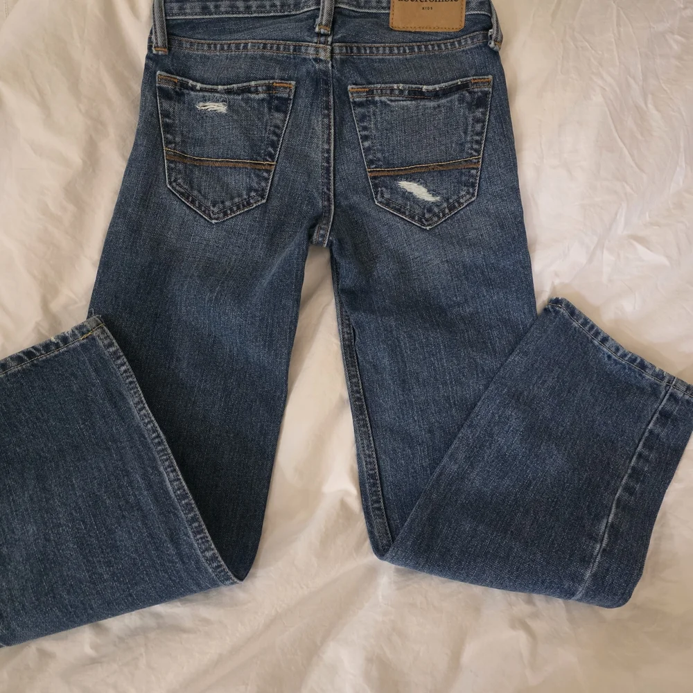 Abercrombie Kids Blue Distressed Jeans - Picture 2 of 3
